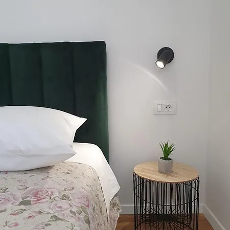 Apartment D-apartmentst Split