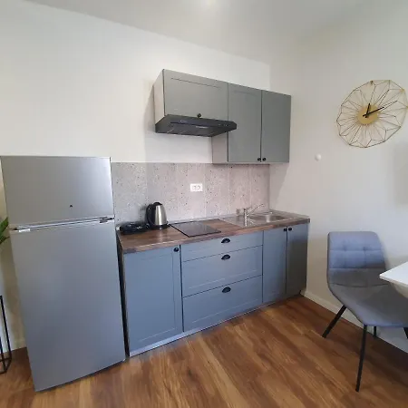 D-apartmentst Apartment Split
