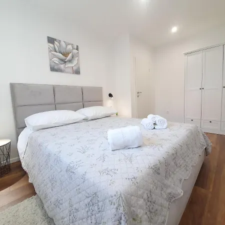 Apartment D-apartmentst Split
