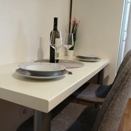Apartment D-apartmentst Split